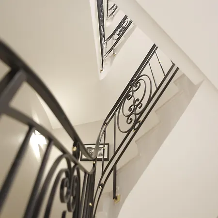 Roi De Sicile - Rivoli Apartahotel 4*
