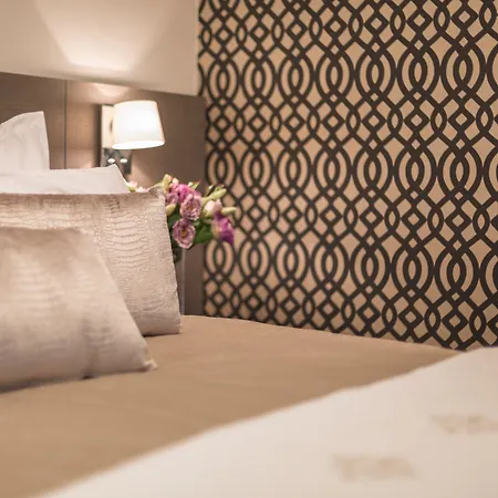 Roi De Sicile - Rivoli 4*