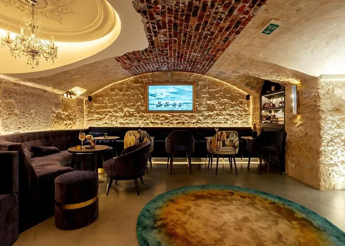 Roi De Sicile - Rivoli מלון דירות