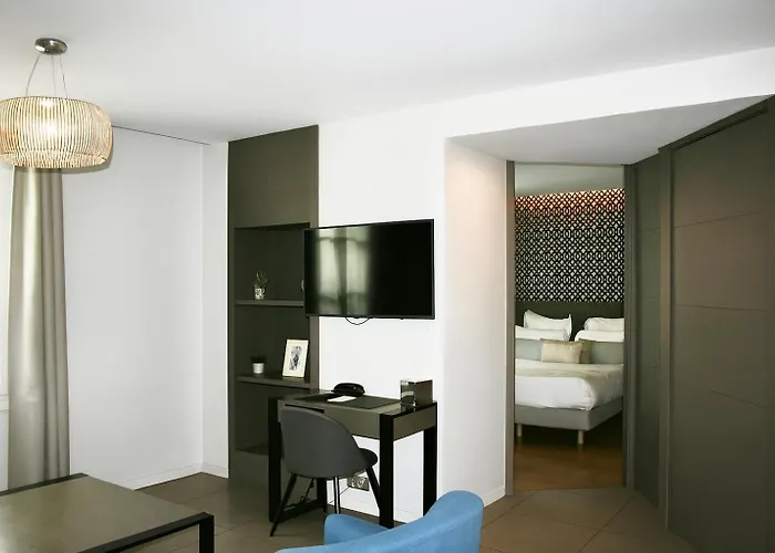 Roi De Sicile - Rivoli 4*