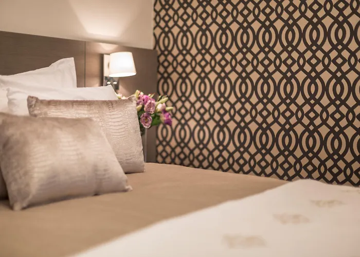 Roi De Sicile - Rivoli 4*