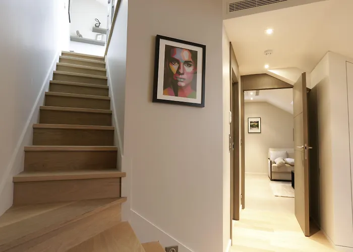 Roi De Sicile - Rivoli פריז