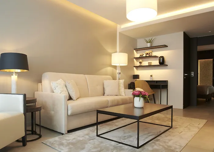 מלון דירות Roi De Sicile - Rivoli 4*