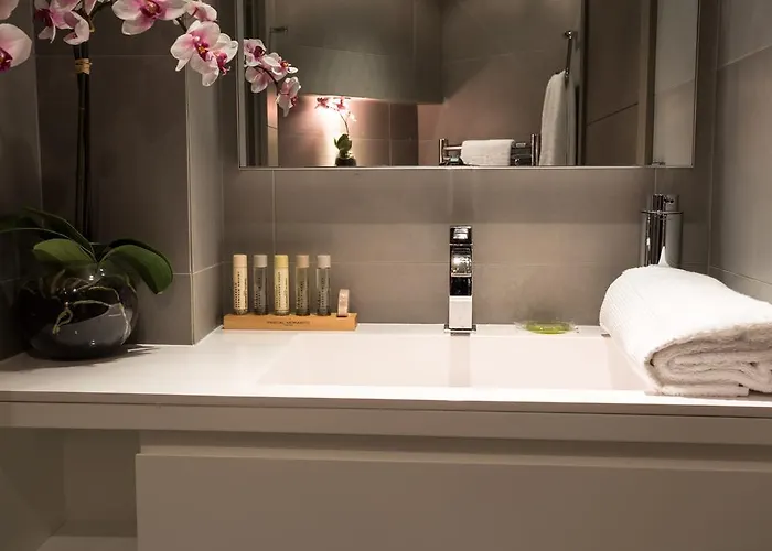 מלון דירות Roi De Sicile - Rivoli 4*