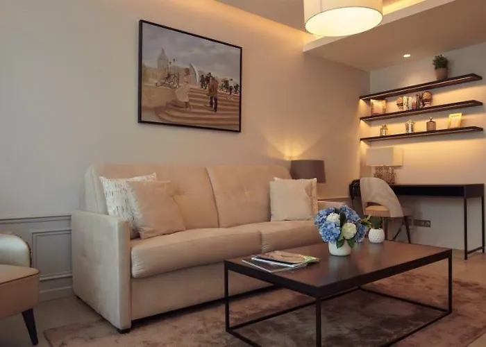 מלון דירות Roi De Sicile - Rivoli 4*