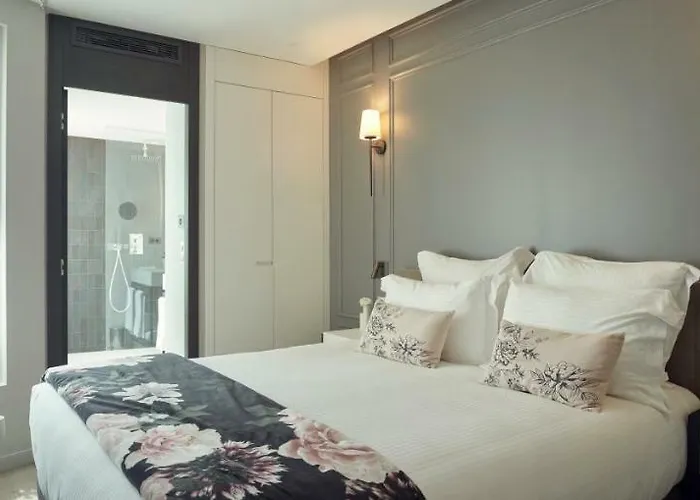 Roi De Sicile - Rivoli פריז