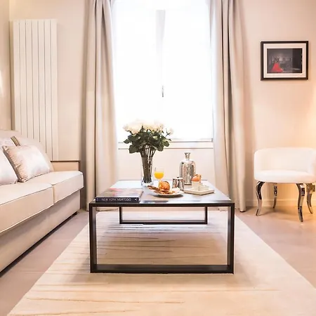 Roi De Sicile - Rivoli -- Luxury