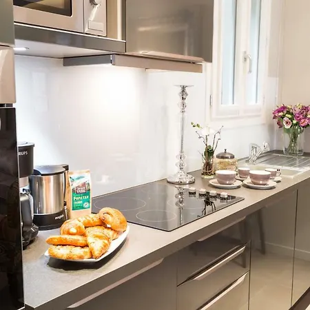 Hotel apartamentowy Roi De Sicile - Rivoli -- Luxury