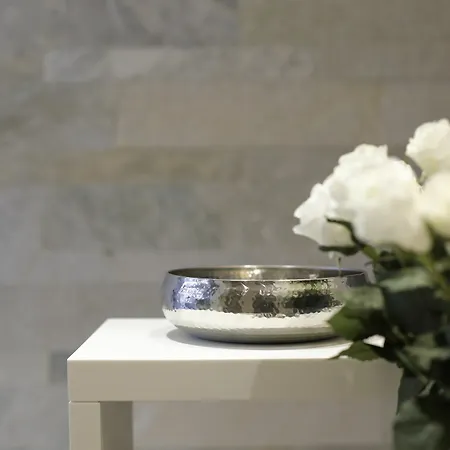 Roi De Sicile - Rivoli -- Luxury