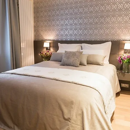 Roi De Sicile - Rivoli -- Luxury Paryż