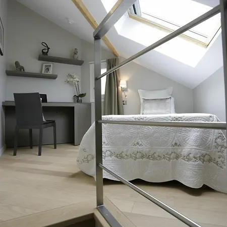 Hotel apartamentowy Roi De Sicile - Rivoli -- Luxury