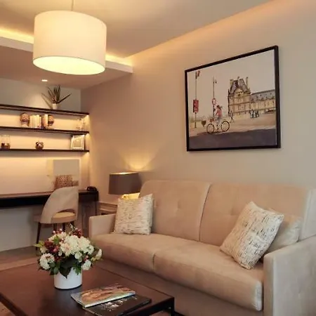 Roi De Sicile - Rivoli -- Luxury