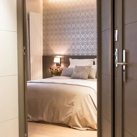 Hotel apartamentowy Roi De Sicile - Rivoli Paryż